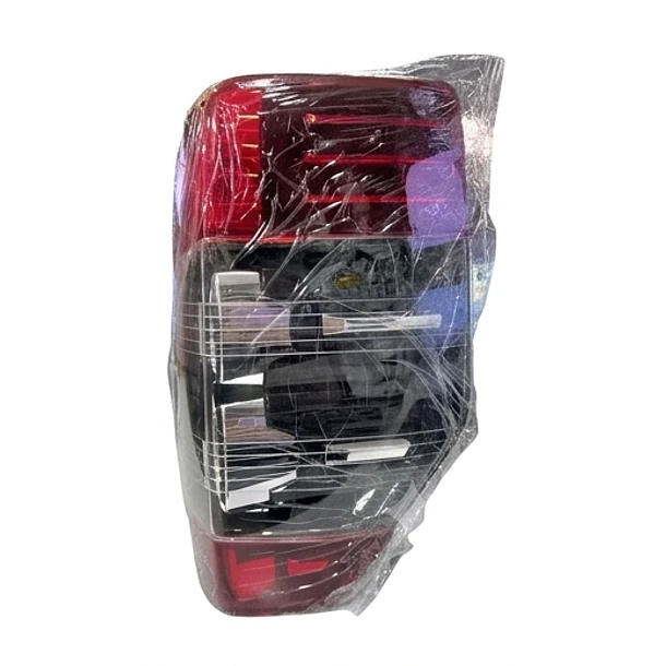 Foco Trasero Derecho Mitsubishi New L200 2019-2023  3