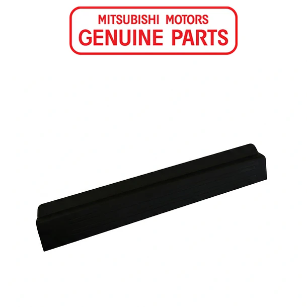 Moldura Zocalo Puerta Delantero L200 2016-2024 Original LH 3