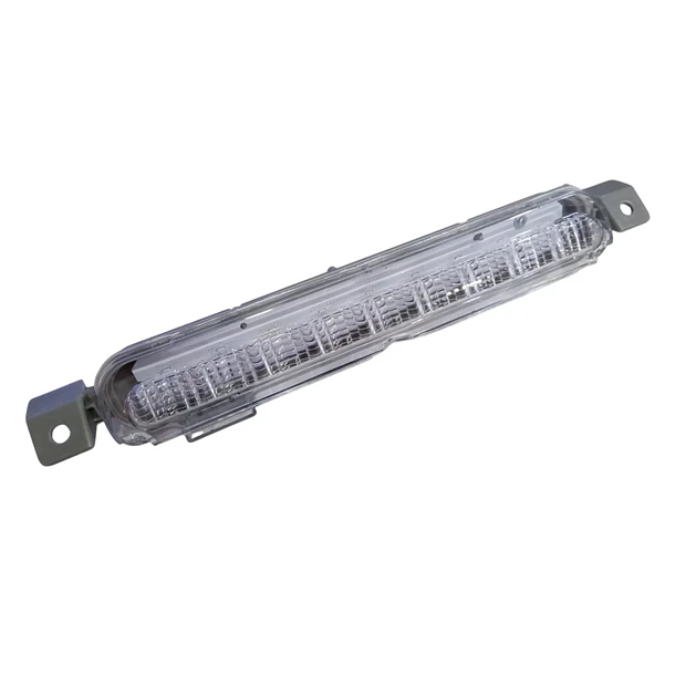 Foco Portalon Luz Freno L200 2025-2026 1