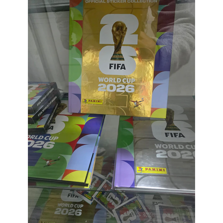 TAPA DURA DE COLOR OFICIAL PANINI 3