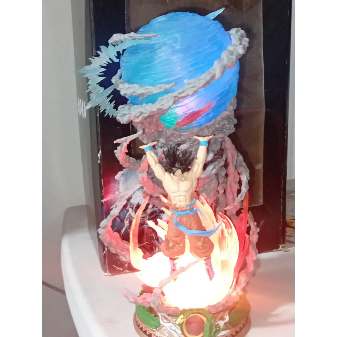 Goku genkidama 23 cms 2