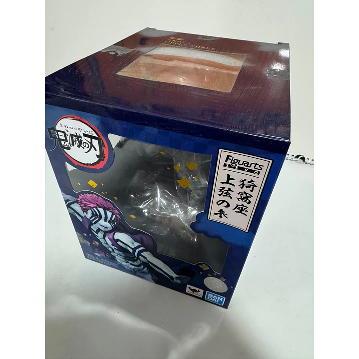 FIGURA AKASA DEMON SLAYER 1
