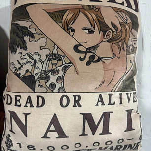 cojín  Miniso Nami de la serie One Piece