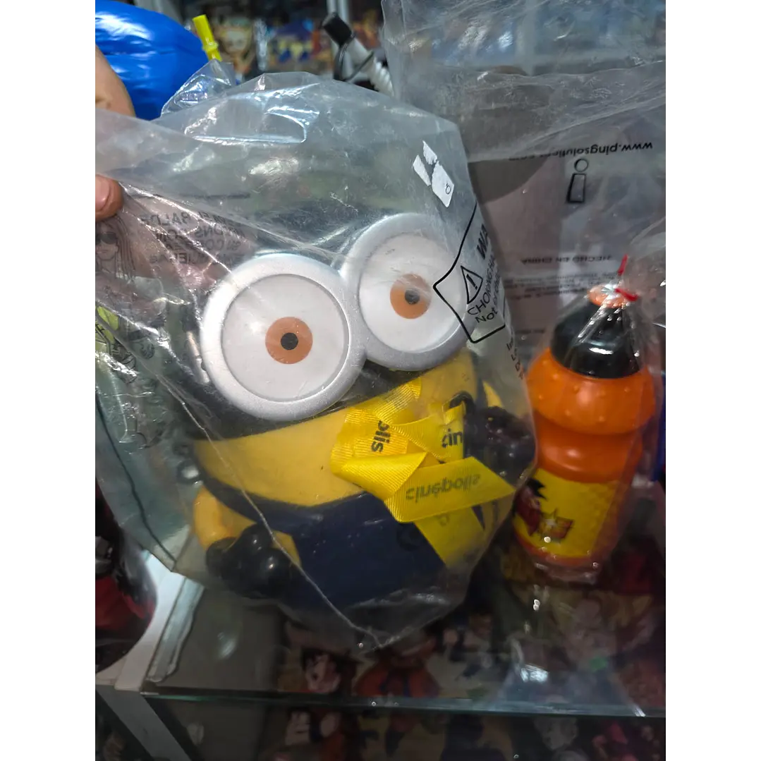 palomera oficial de Minion en overol clásico 1