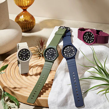 Reloj Casio MQ-24UC-4B 2