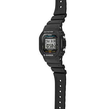 Reloj G-Shock DW-5600UE-1D 4