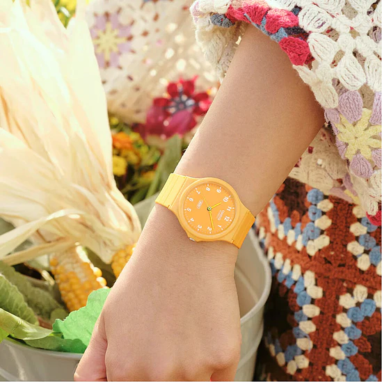 Reloj Casio MQ-24B-9B POP 3