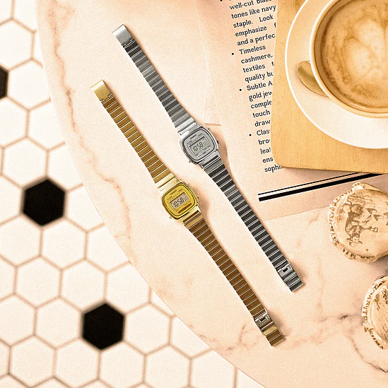 Reloj Casio LA670WA-7D 8