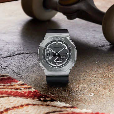 Reloj G-Shock GM-2100-1A 5