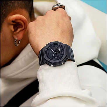 Reloj G-Shock GA-2100-1A1 CasiOak Carbon Core Guard 8