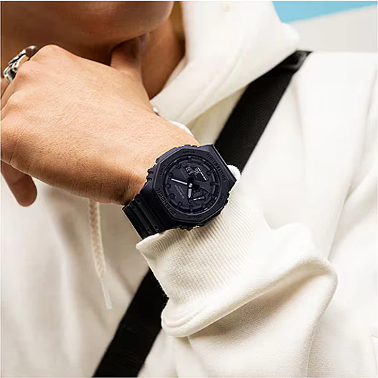 Reloj G-Shock GA-2100-1A1 CasiOak Carbon Core Guard 9