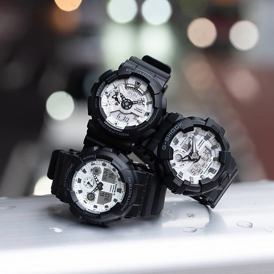 Reloj G-Shock GA-700WD-1A 3