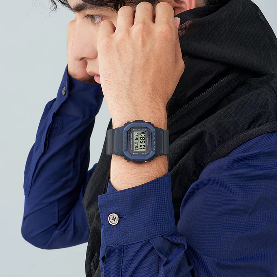 Reloj G-Shock DW-5600RS-8D 4