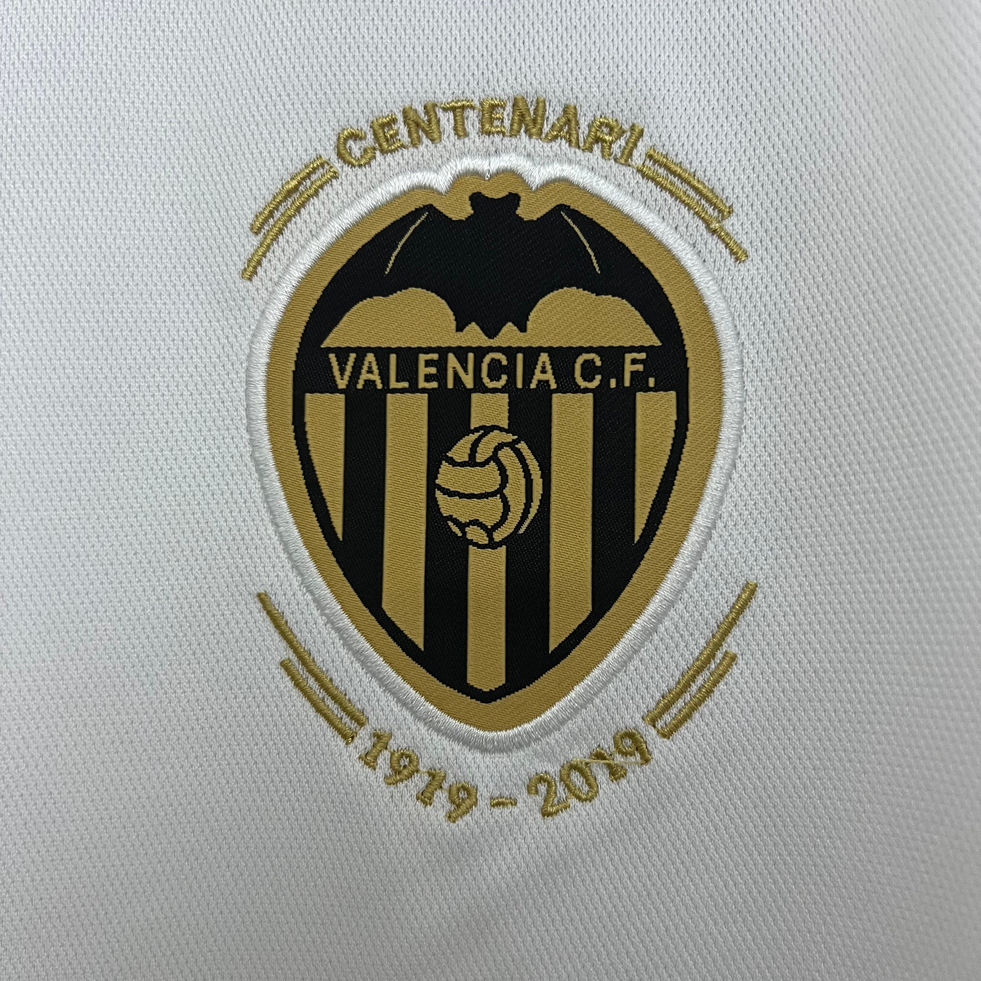 Valencia retro 2018-19 2