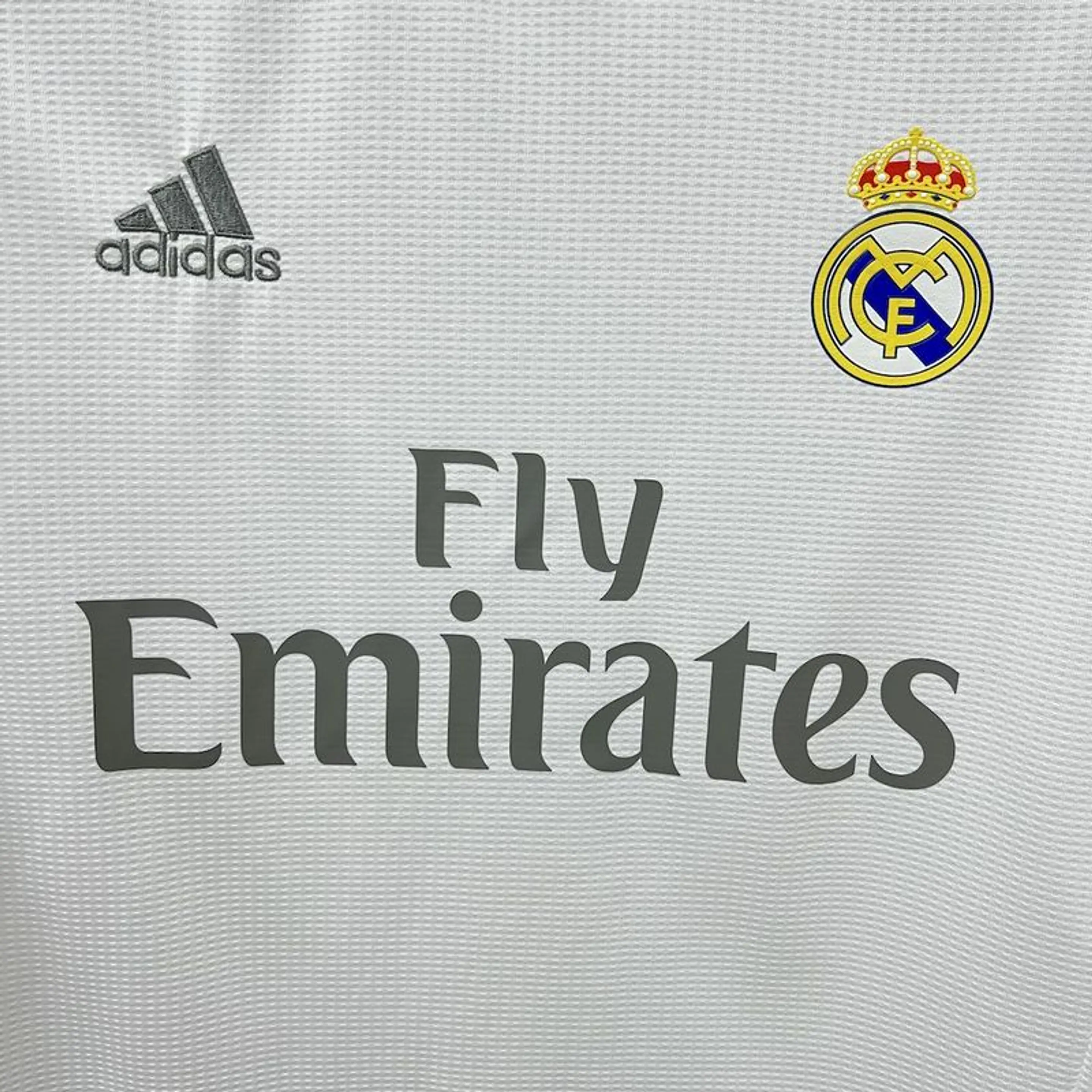 Real Madrid retro 2015-16 3