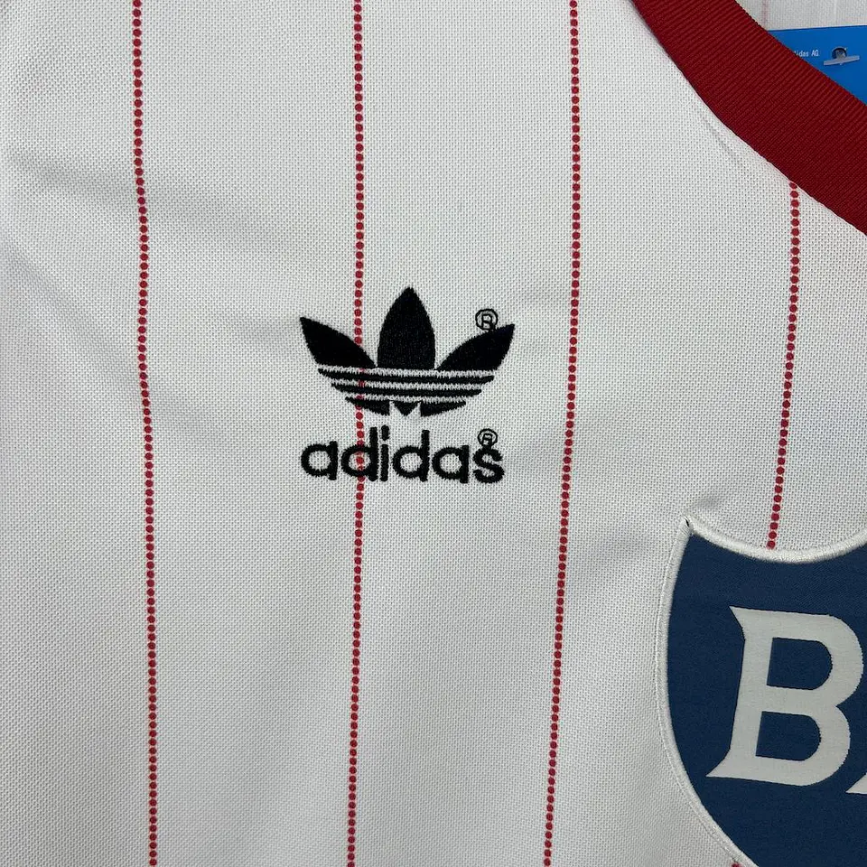 Hamburguesa retro 1983-84 2