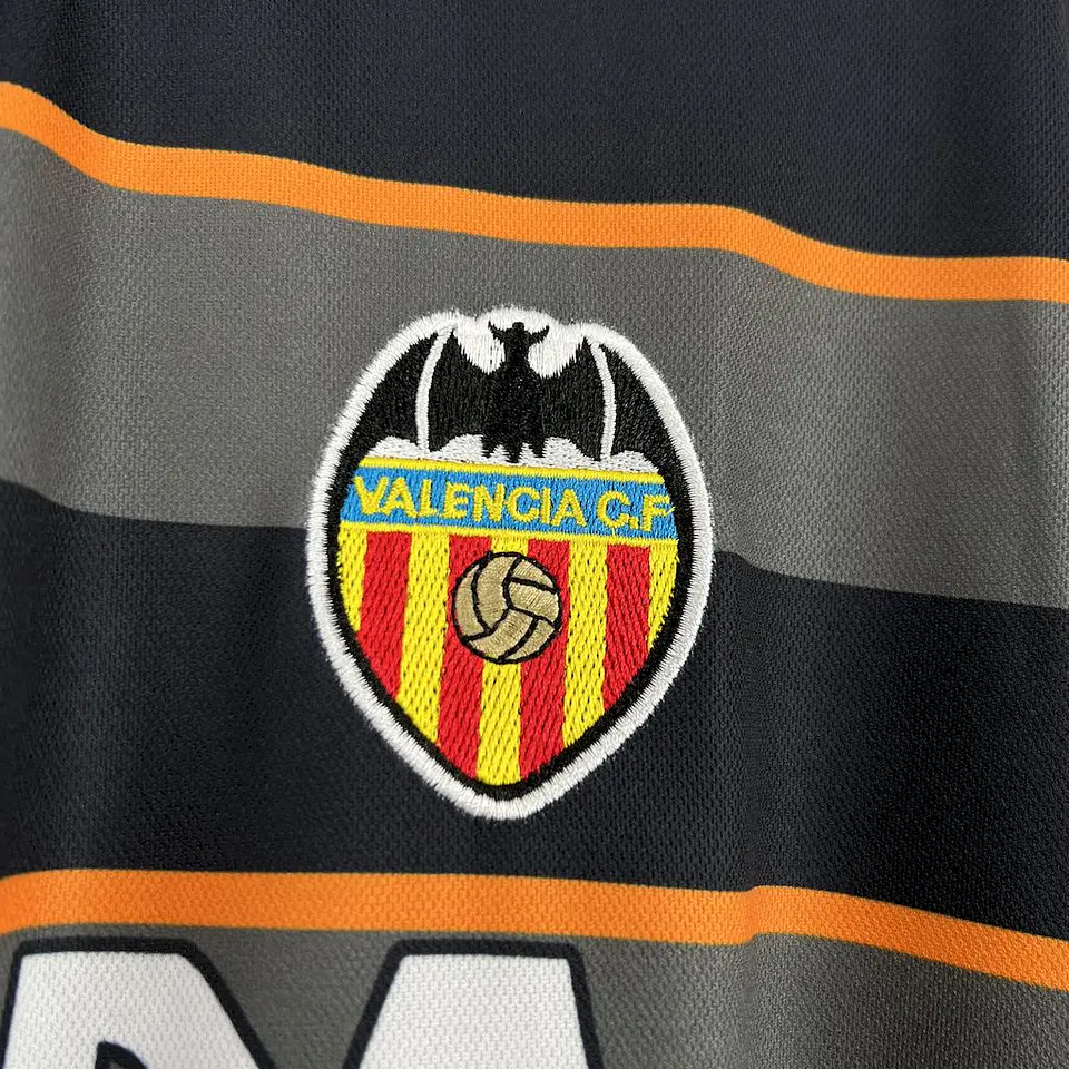 Valencia retro 1999-00 2