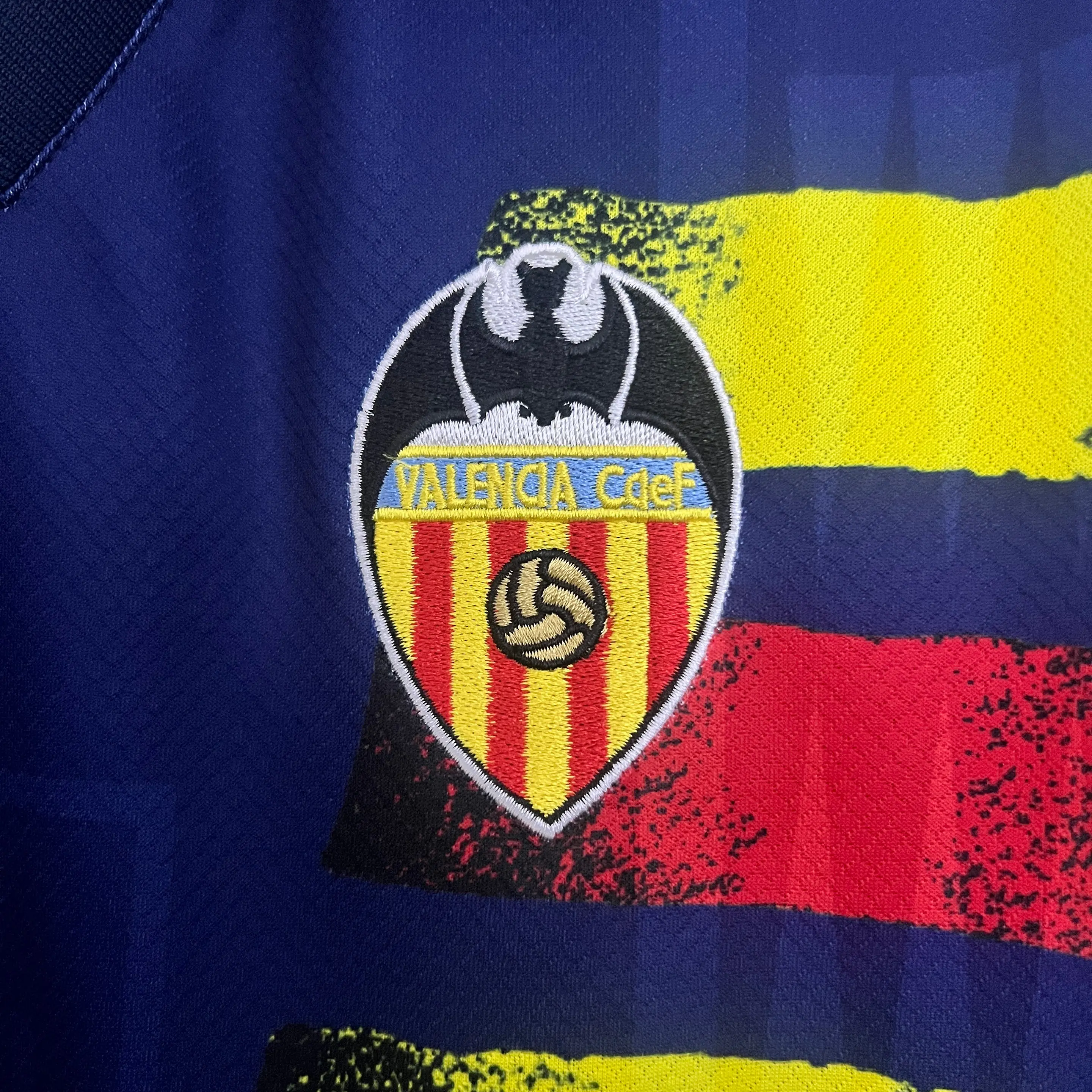 Valencia retro 1996-97 2