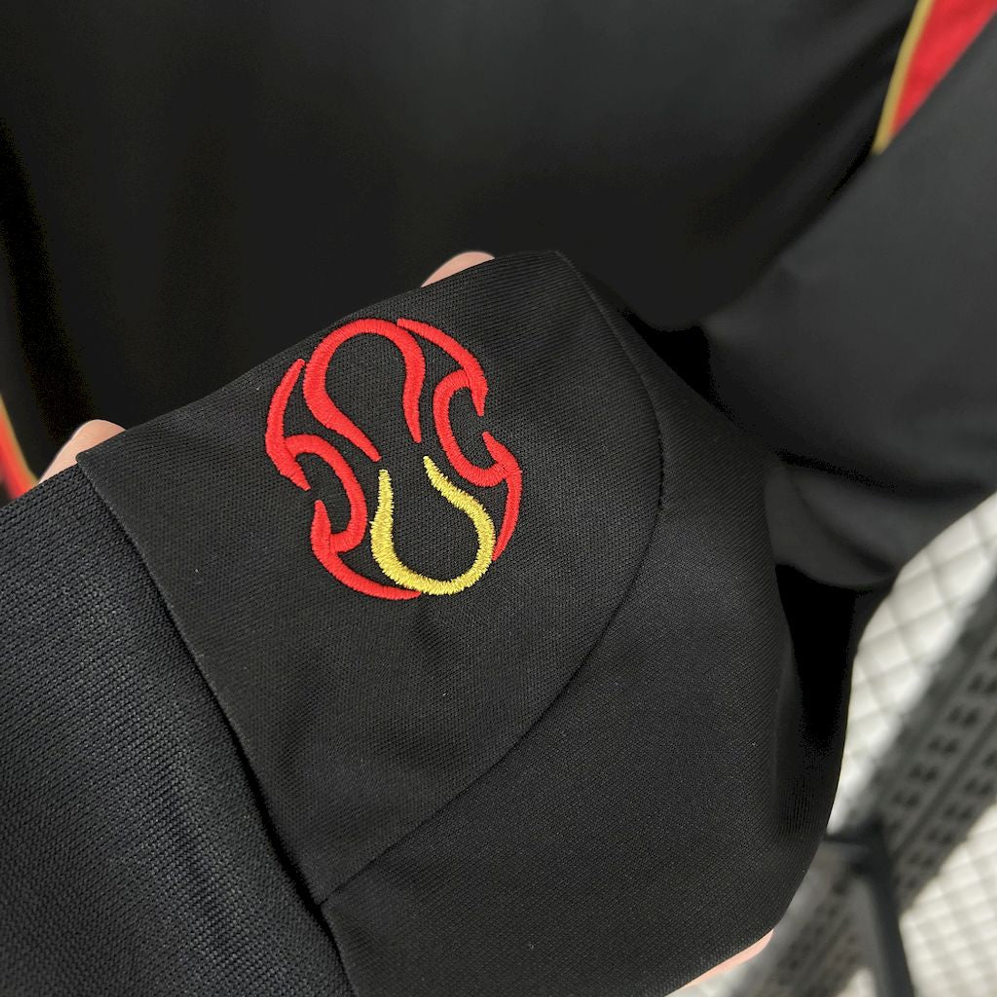 AC Milão retro manga cumprida 2006-07 2