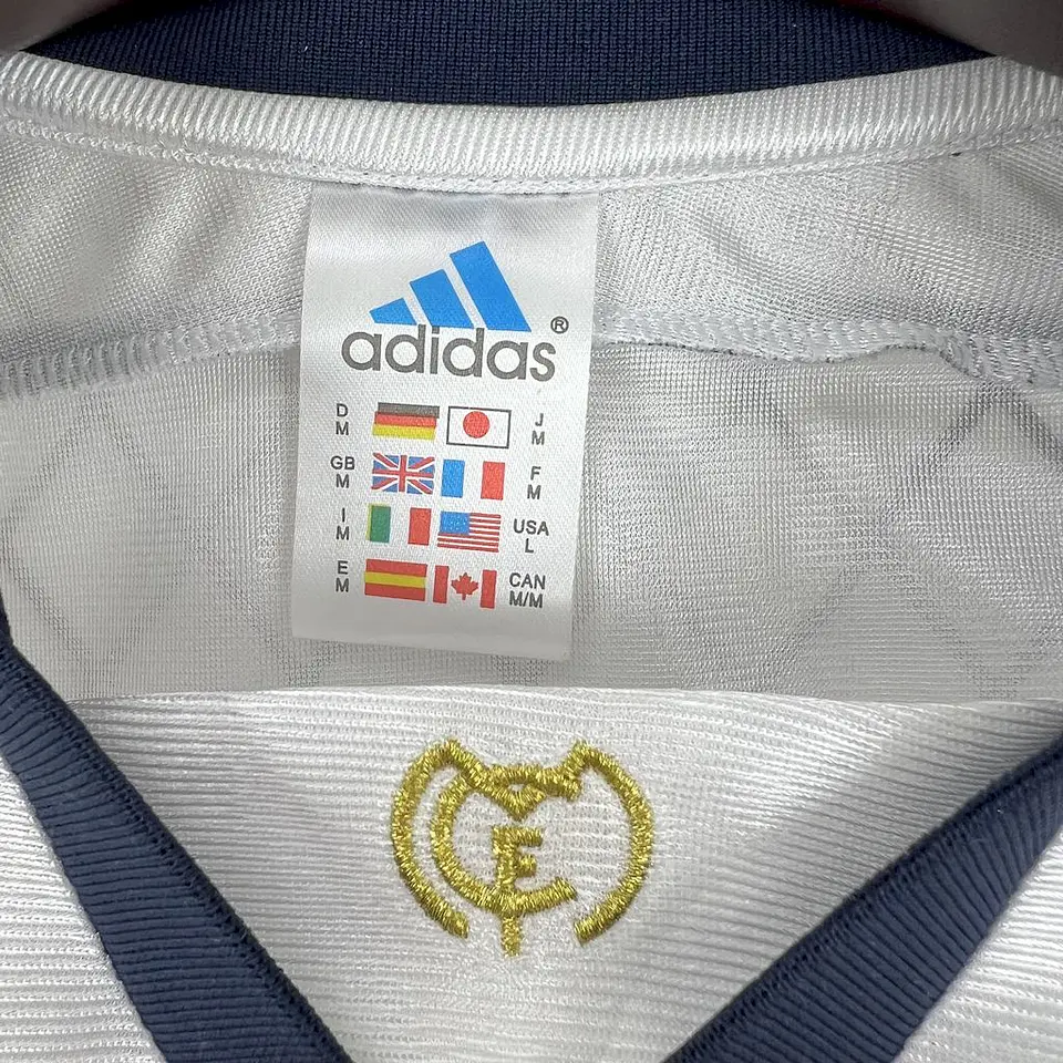Real Madrid retro 2000 3