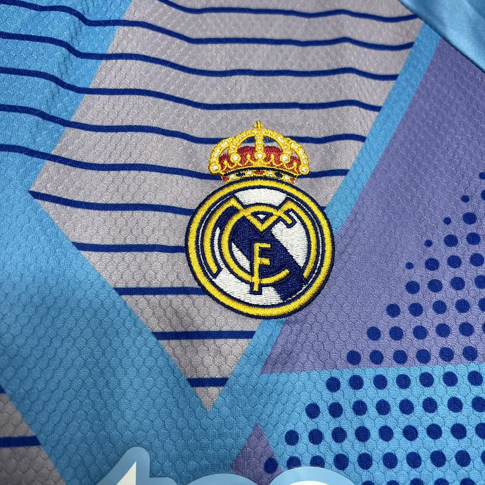 Real Madrid guarda-redes 2024-25 2