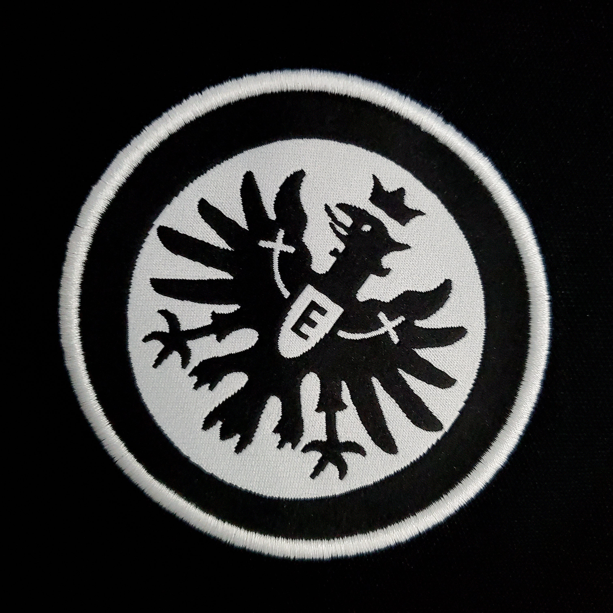 Eintracht Frankfurt retro 2020-21 2