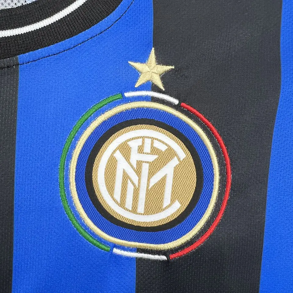 Inter de Milão retro 2010 3