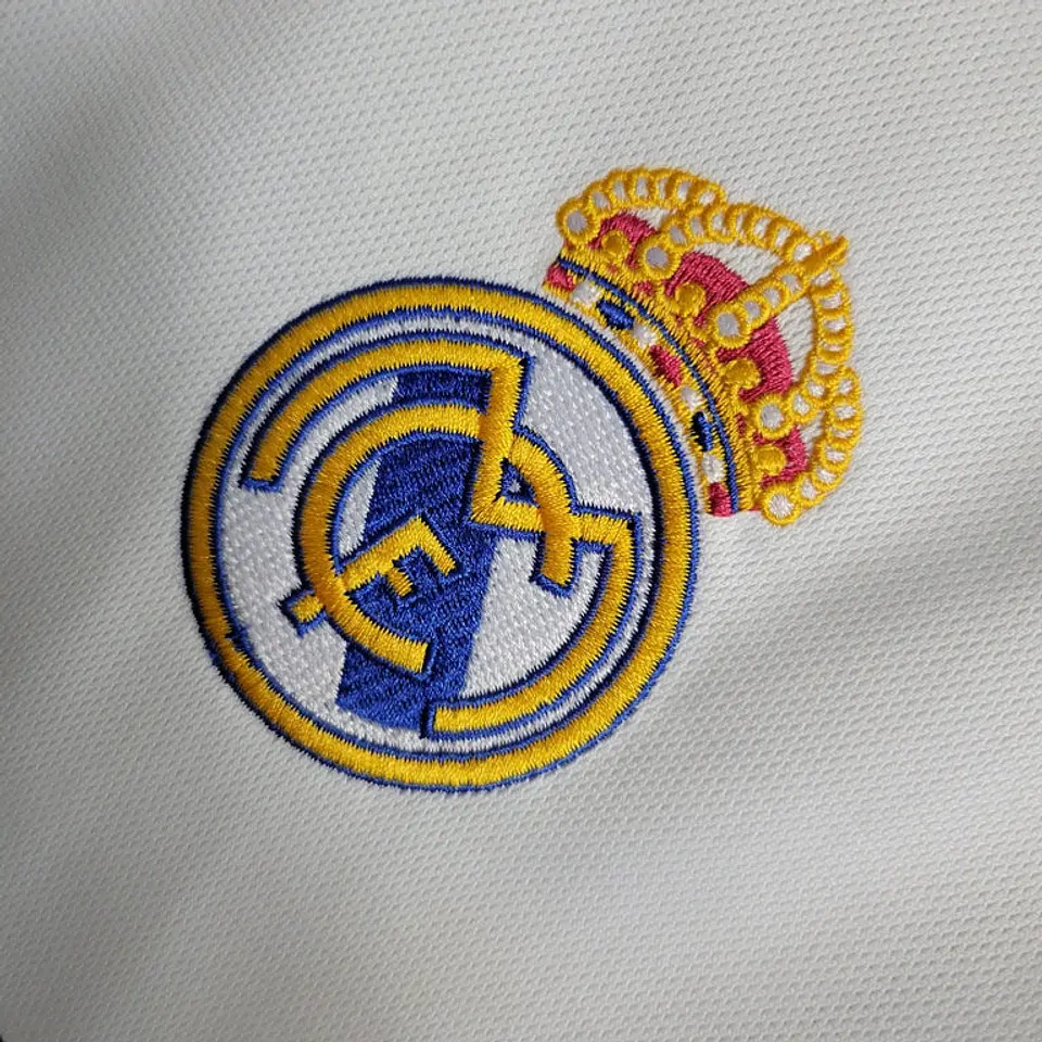 Real Madrid Kit Criança 2023-24 3