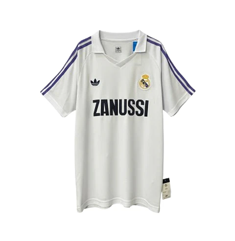 Equipación retro del Real Madrid 1984-85