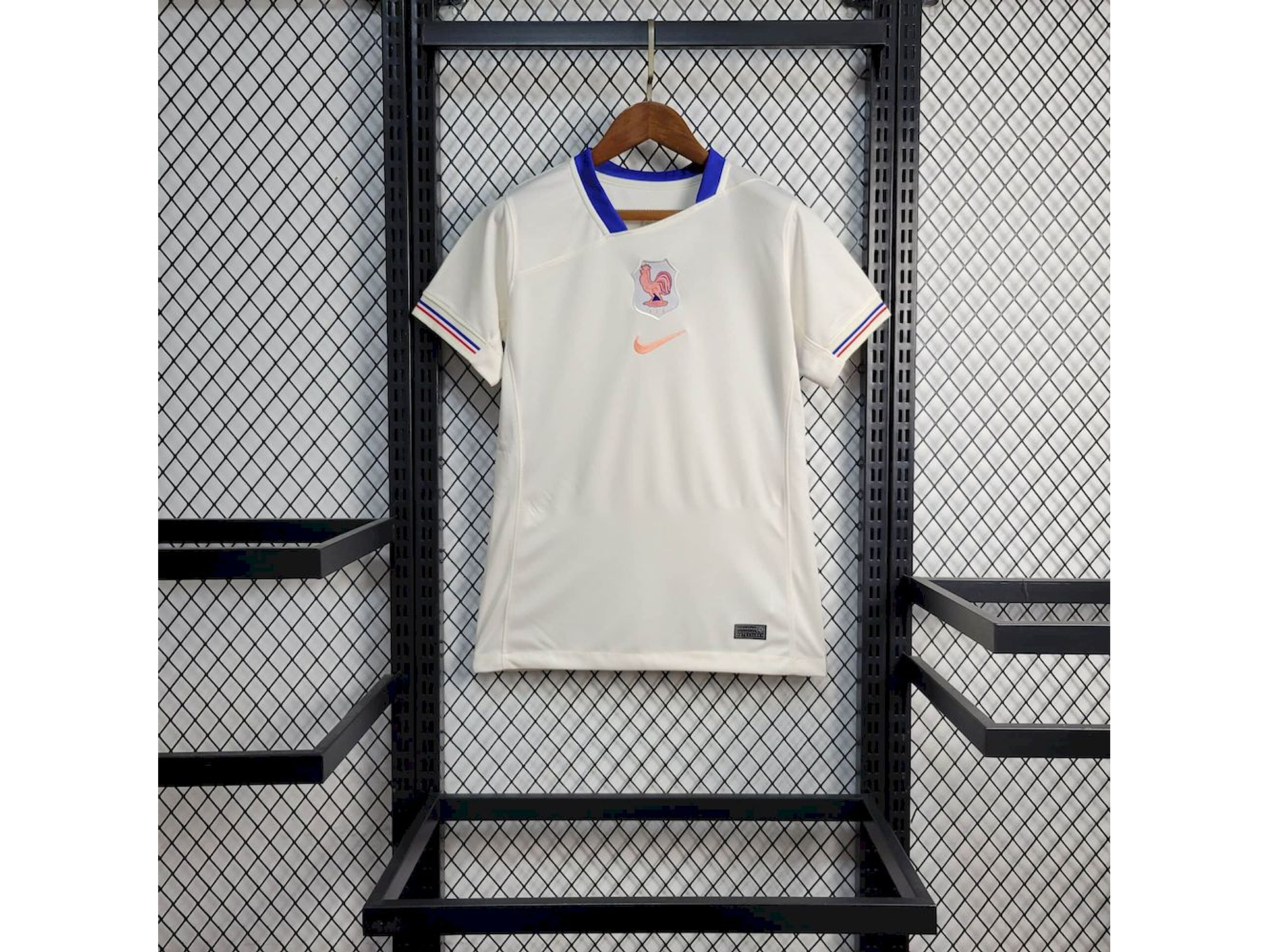 França alternativa mulher 2025 2