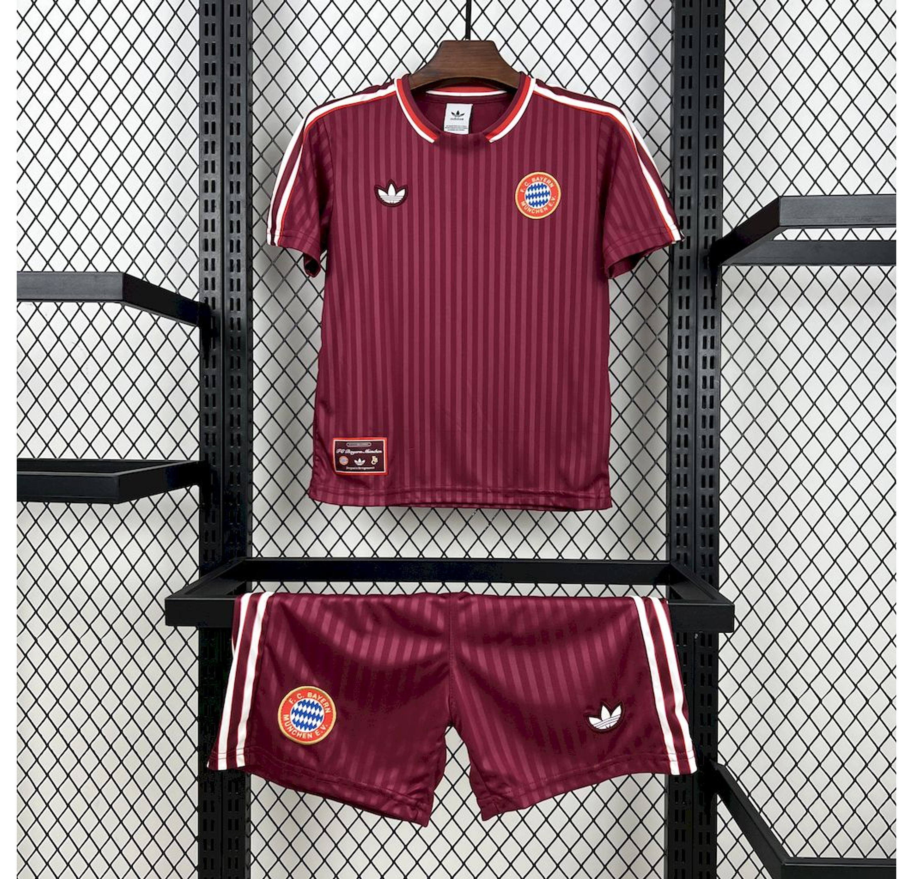 FC Bayern Munich Kit Criança icon 2025-26 2