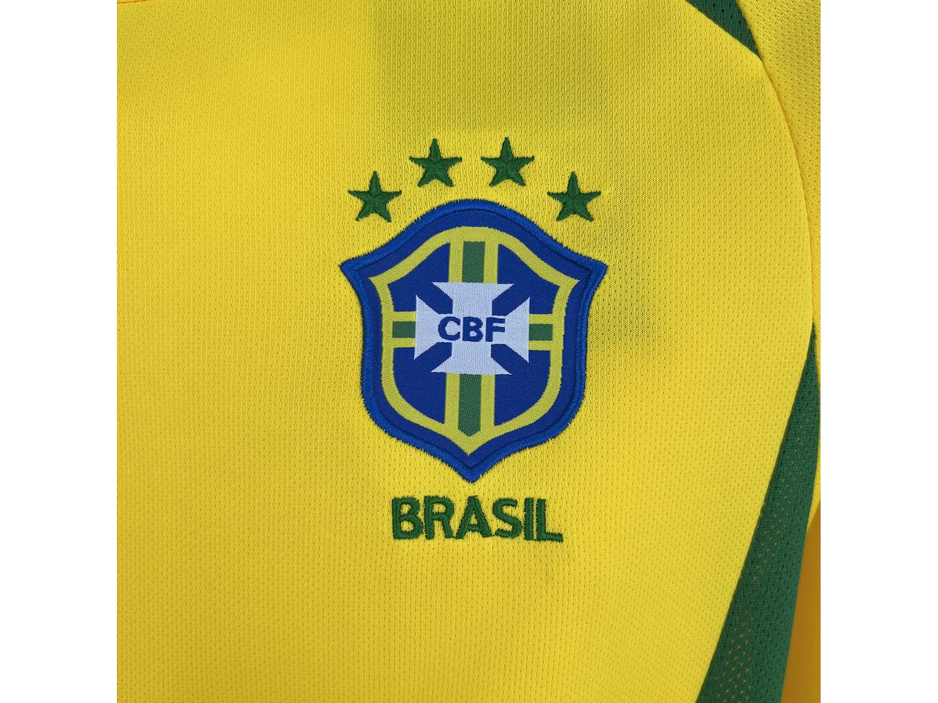 Brasil Kit Criança retro 2004 4