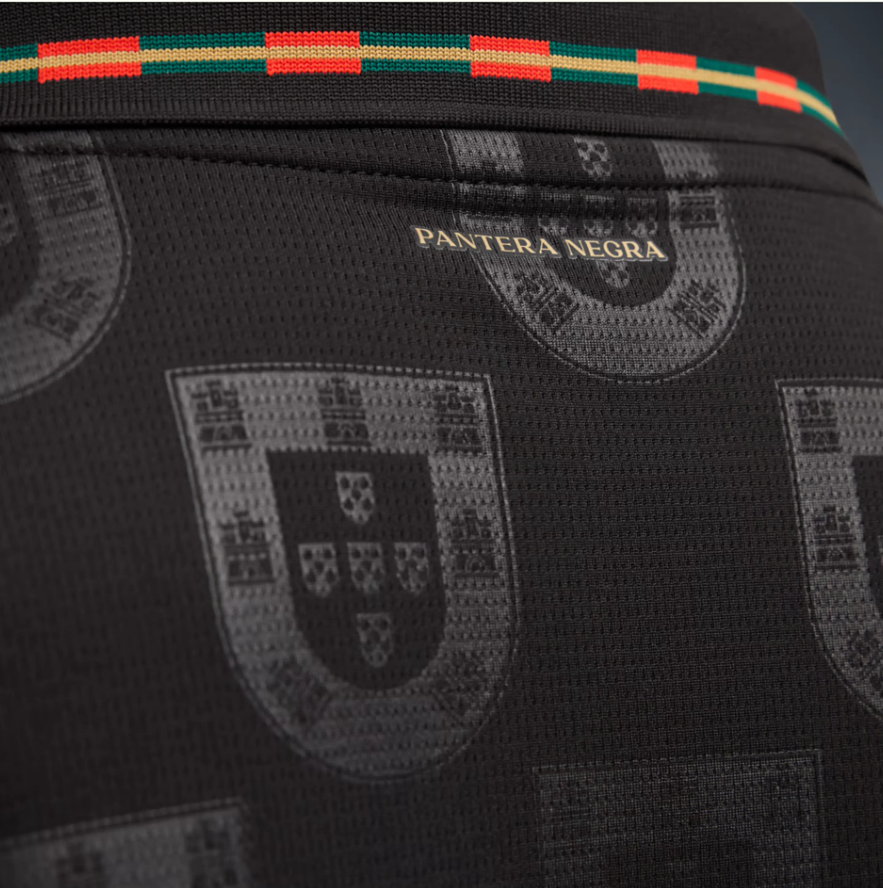 Portugal Kit Criança Eusébio Edition 2026 3