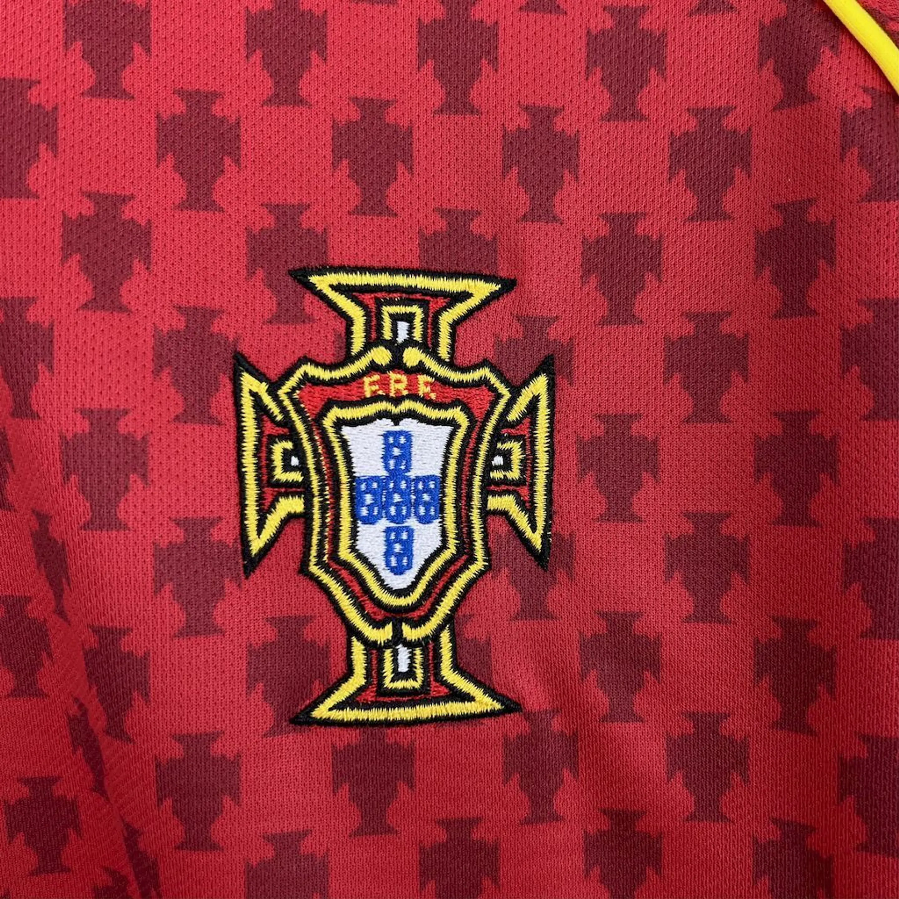 Portugal retro Kit Criança 2004 2