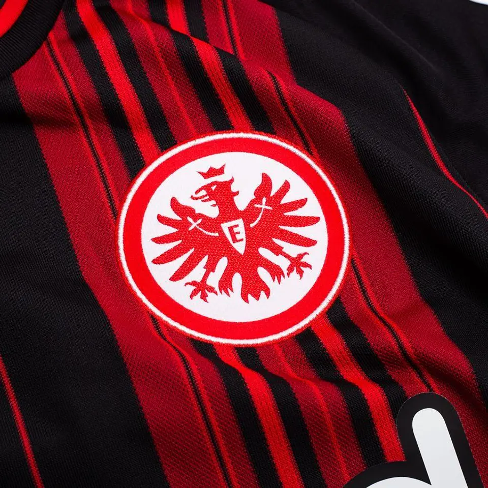 Eintracht Frankfurt 2026-27 3