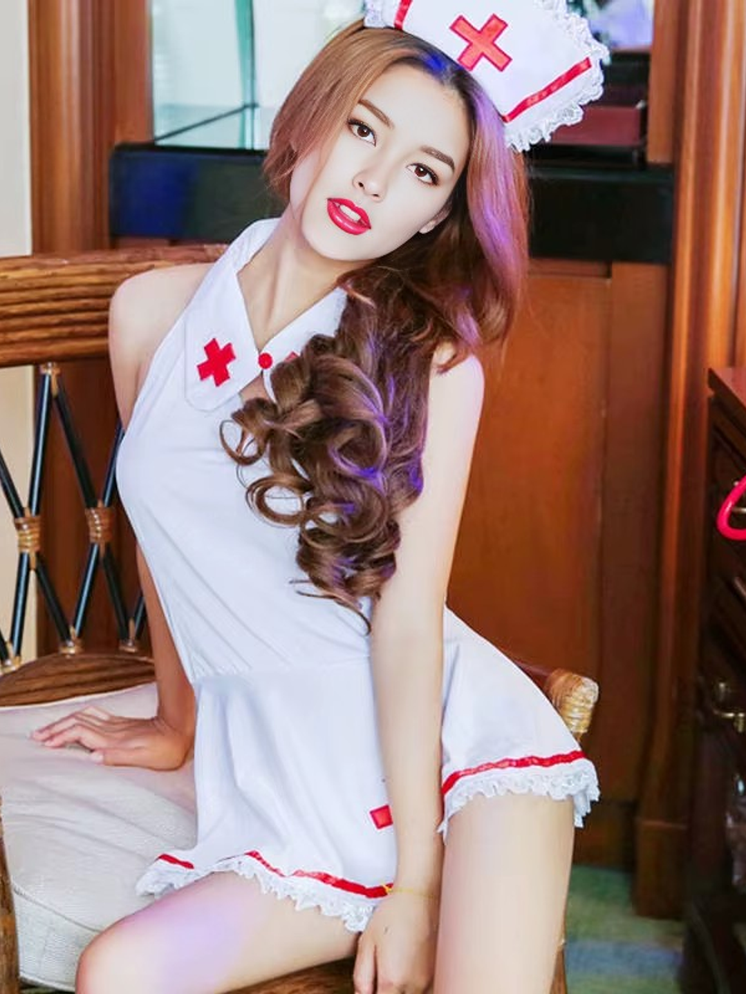 Uniforme de Enfermera Deluxe con cuello Kawaii Eliza 4