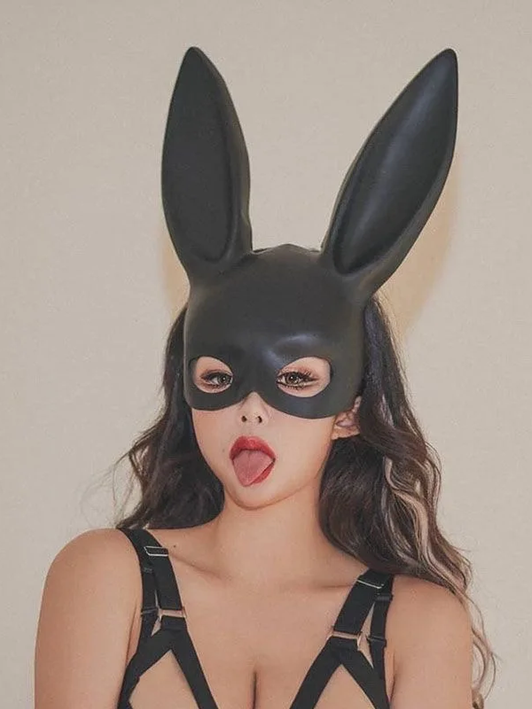 Antifaz Conejita Negra Mate 7