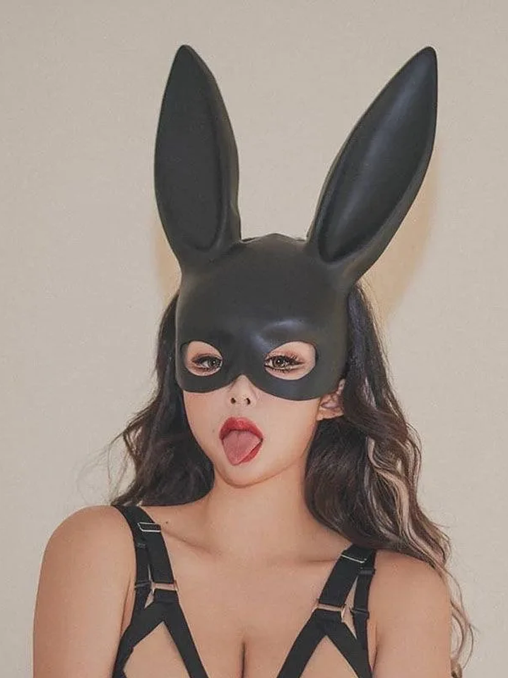 Antifaz Conejita Negra Mate 7