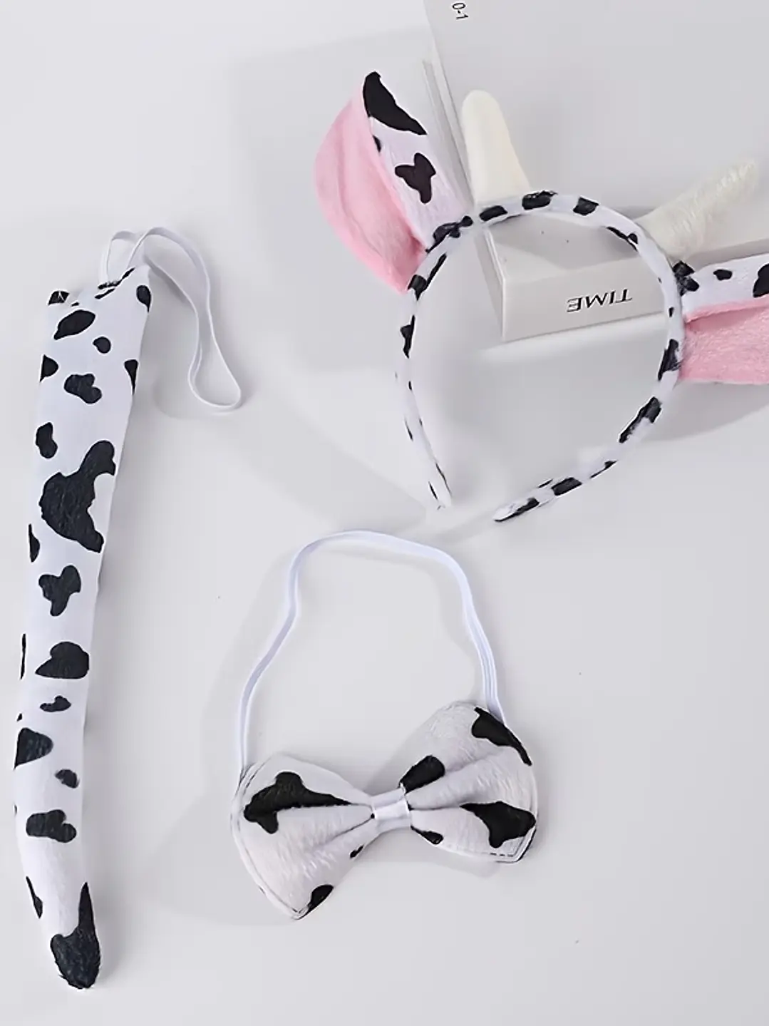 Set Orejtas Cuernitos de Vaca con Cola Y Lazo Liz 1