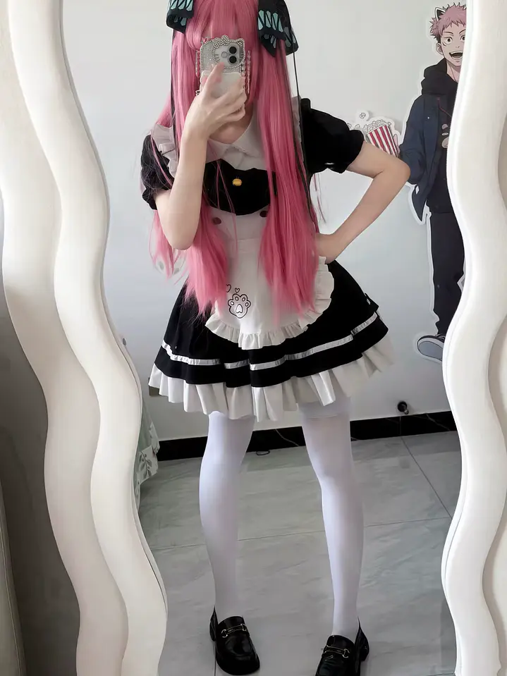  CONJUNTO MUCAMA KAWAII ESTAMPADO HUELLA DE GATITO - STEFFY  5