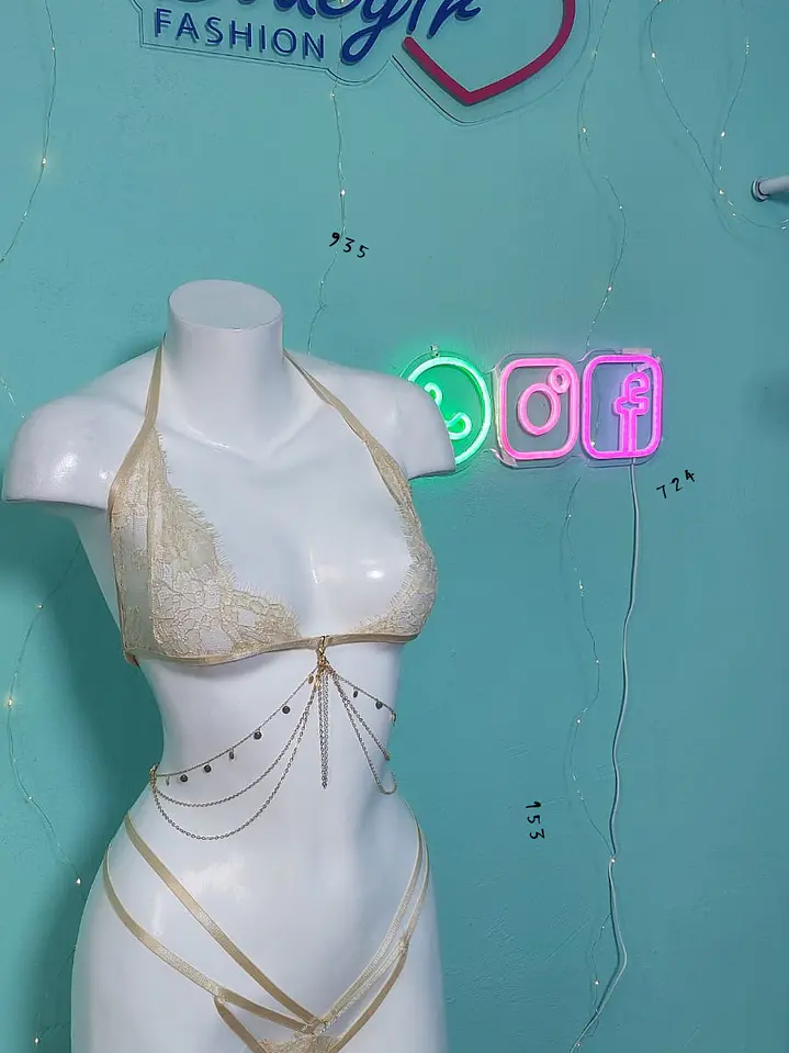 LENCERIA DE ENCAJE TRANSPARENTE CON CADENA SEXI - VERENIS 2