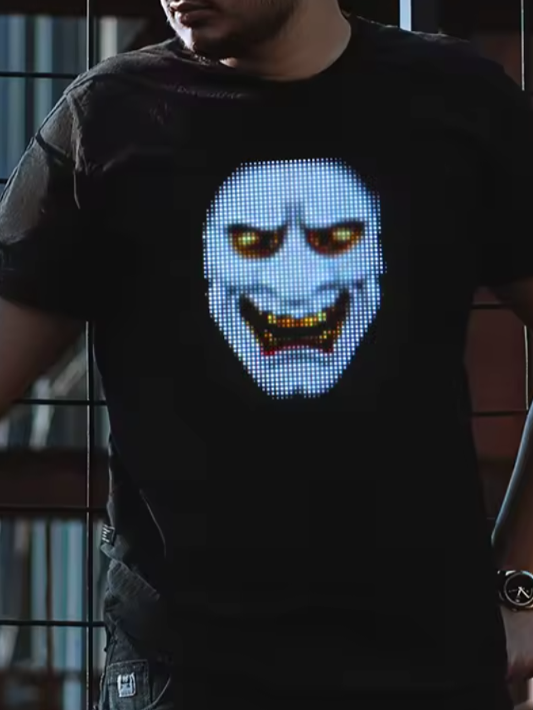 Camiseta con pantalla LED 2