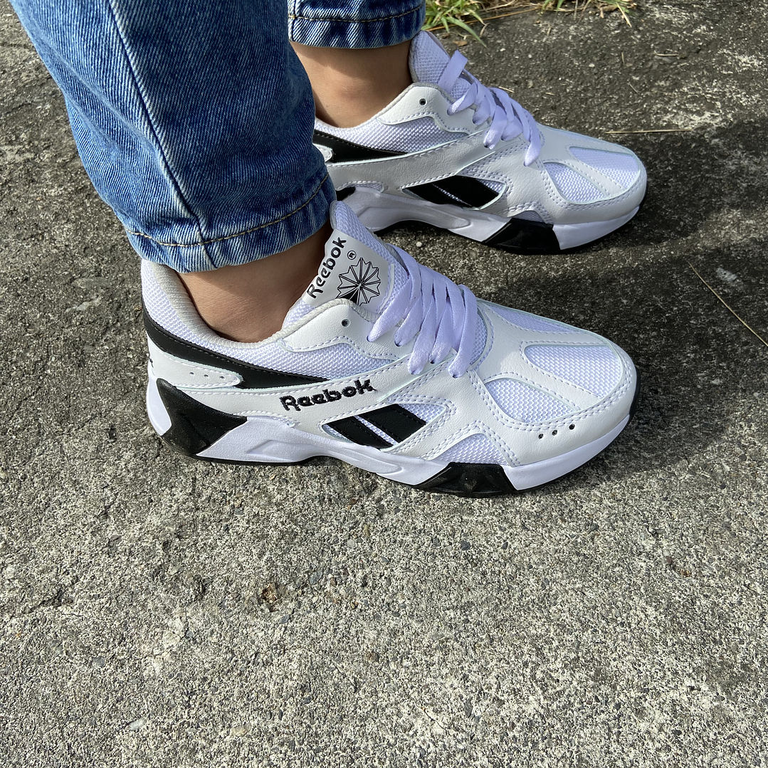 Reebok blanco y negro 1