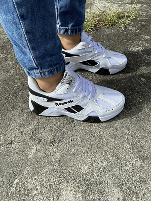 Reebok blanco y negro