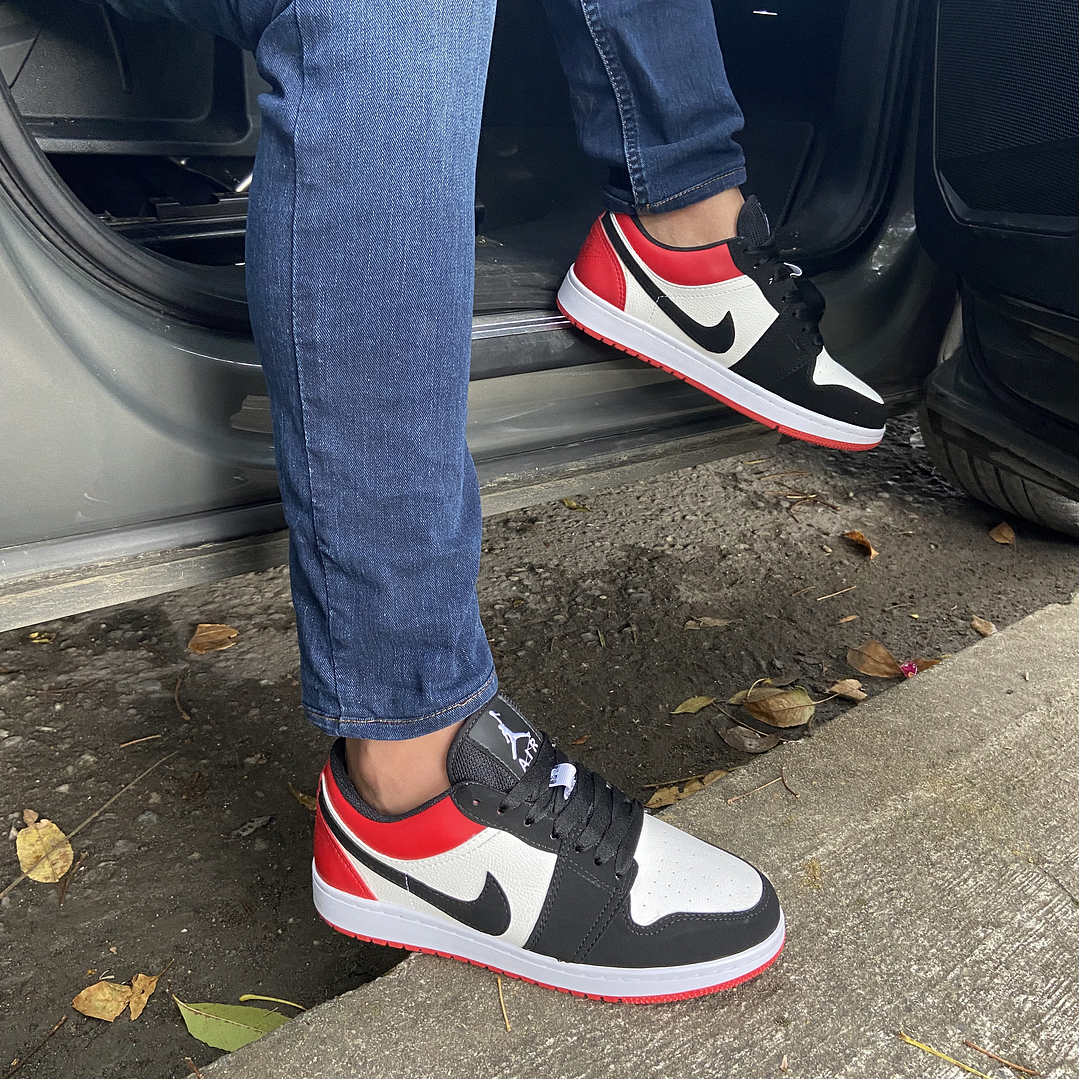 Jordan corto rojo y negro  1