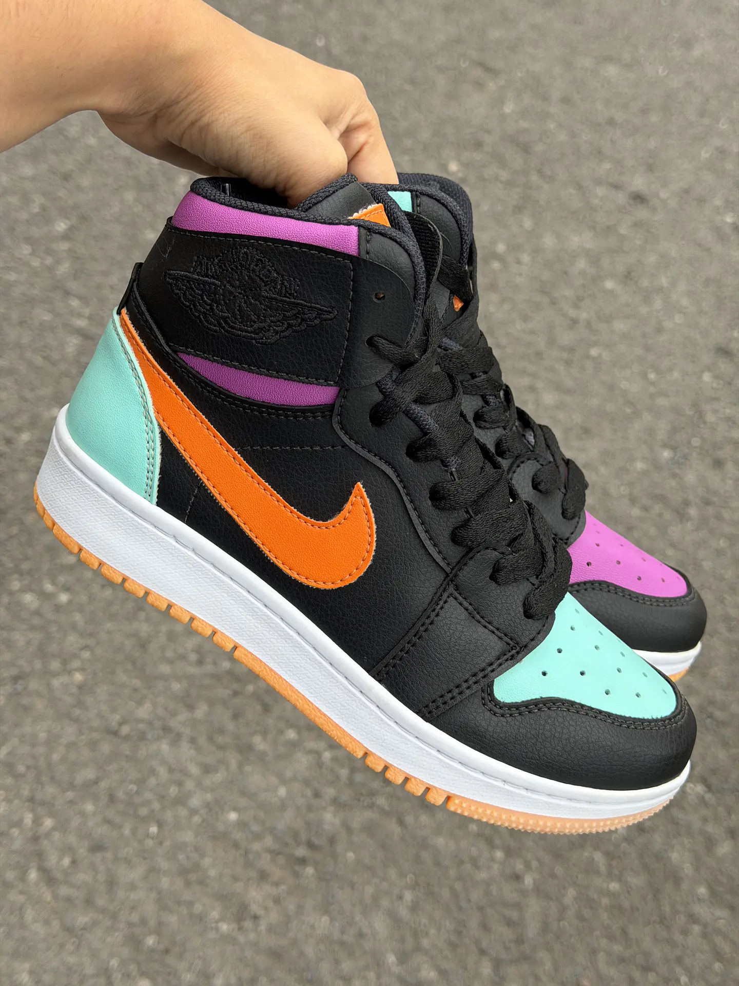 Jordan bota multi color