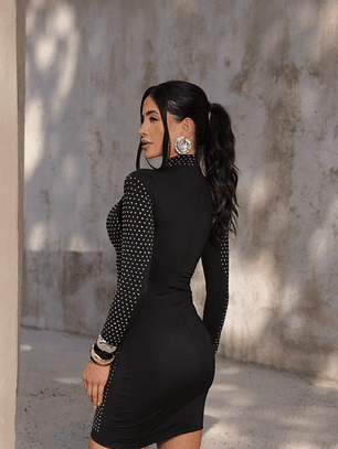VESTIDO NEGRO DIAMANTE 