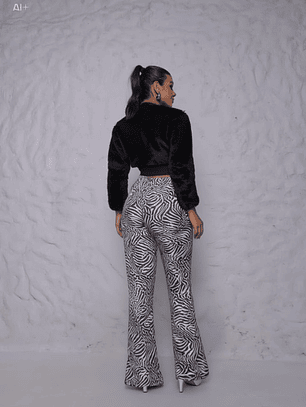 ABRIGO  DE PIEL CORTO 