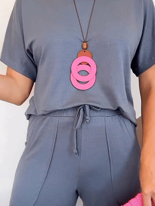 Conjunto Cinza cuello redondo