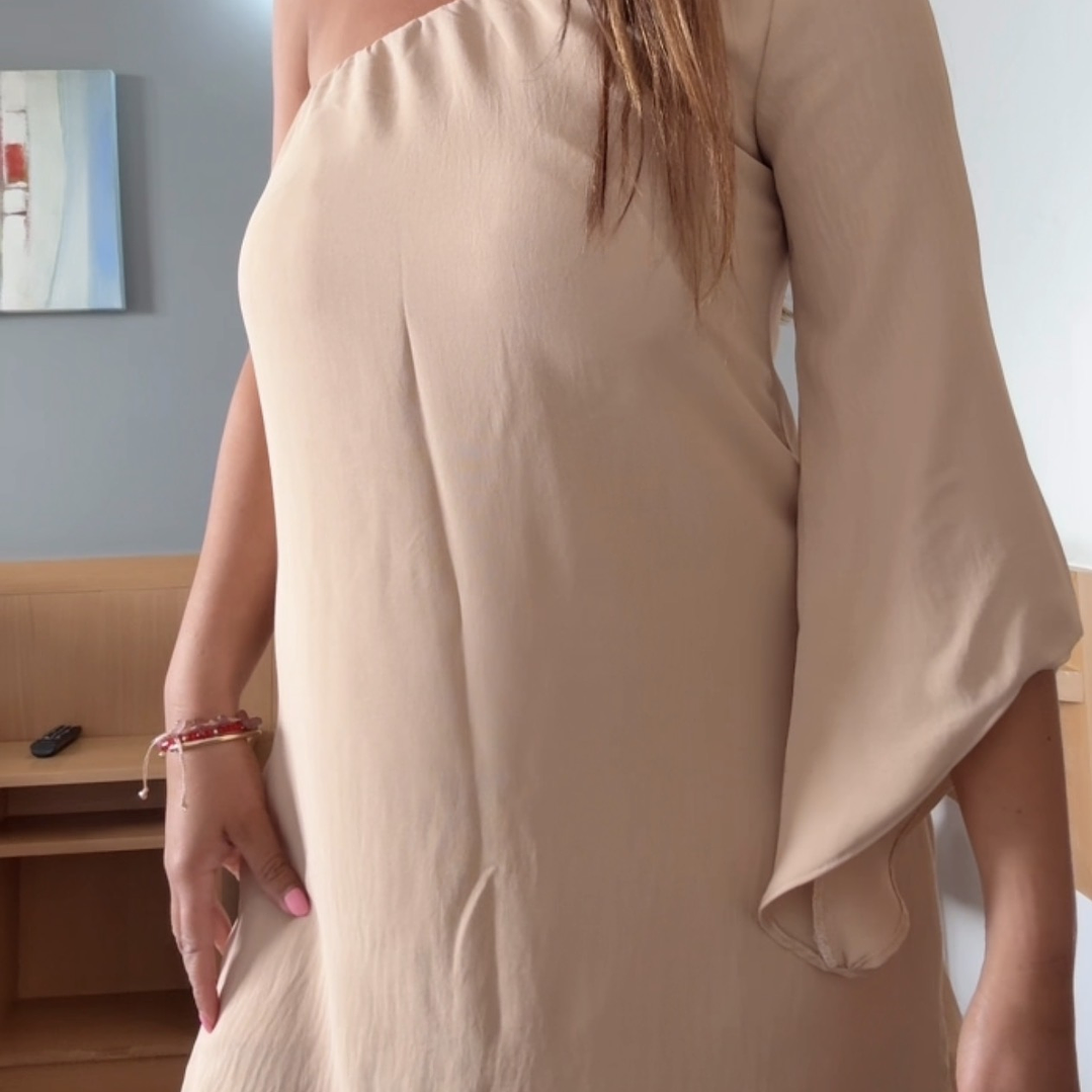 Vestido 1 hombro con short Javiera  3